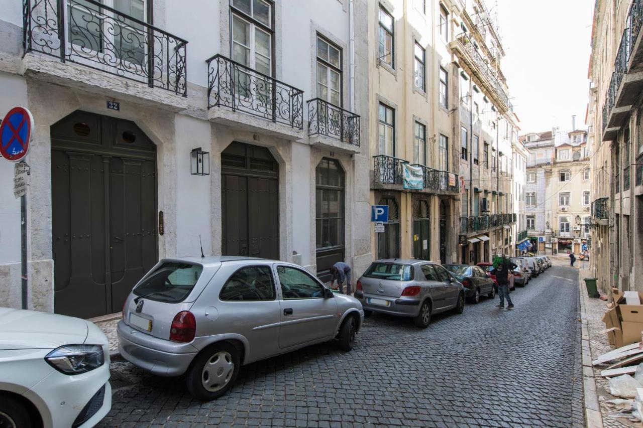 Lovelystay - Charming 3 Bedroom Wonder Downtown Lisabona Exterior foto