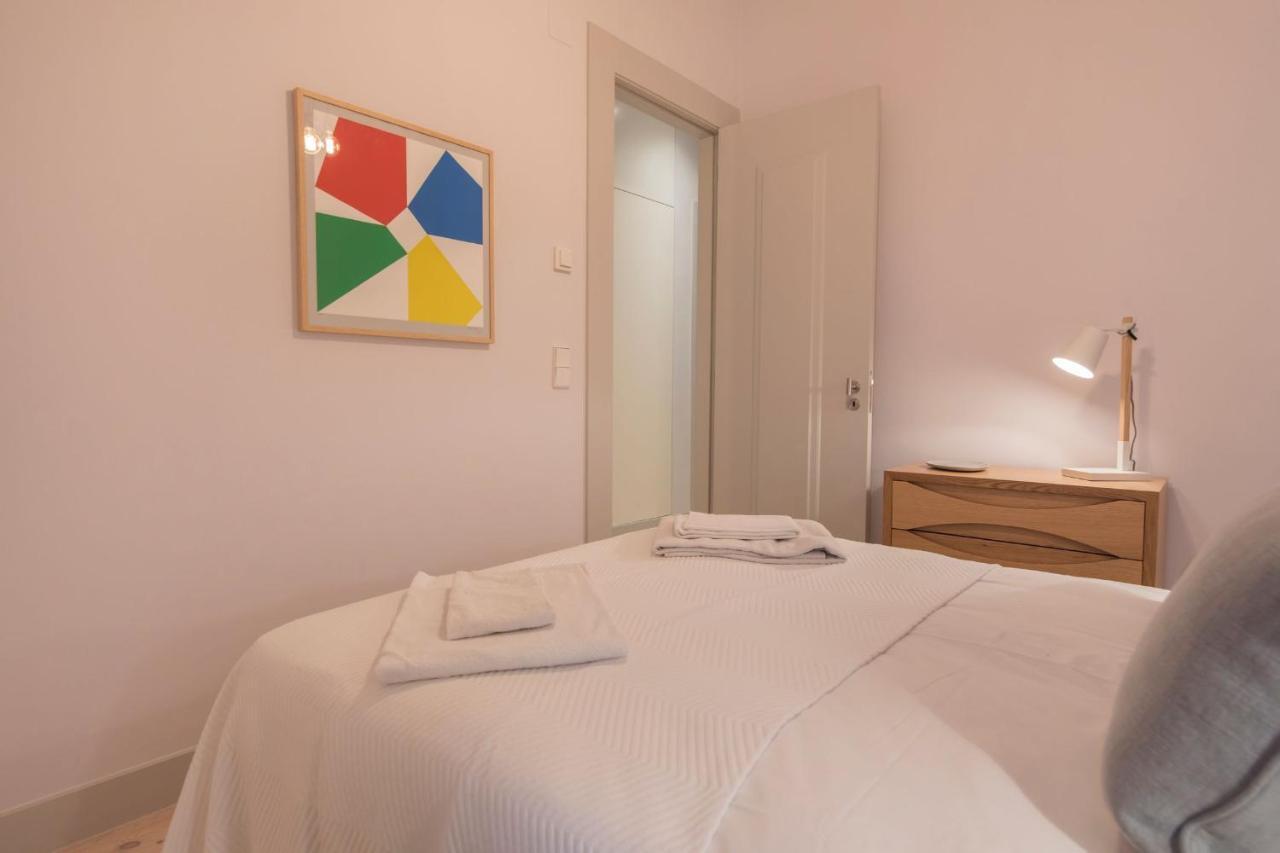 Lovelystay - Charming 3 Bedroom Wonder Downtown Lisabona Exterior foto
